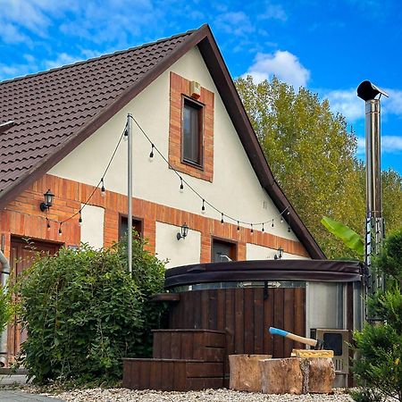 Pósteleki Vendégház-Nyugalom Szigetei Gyula Extérieur photo