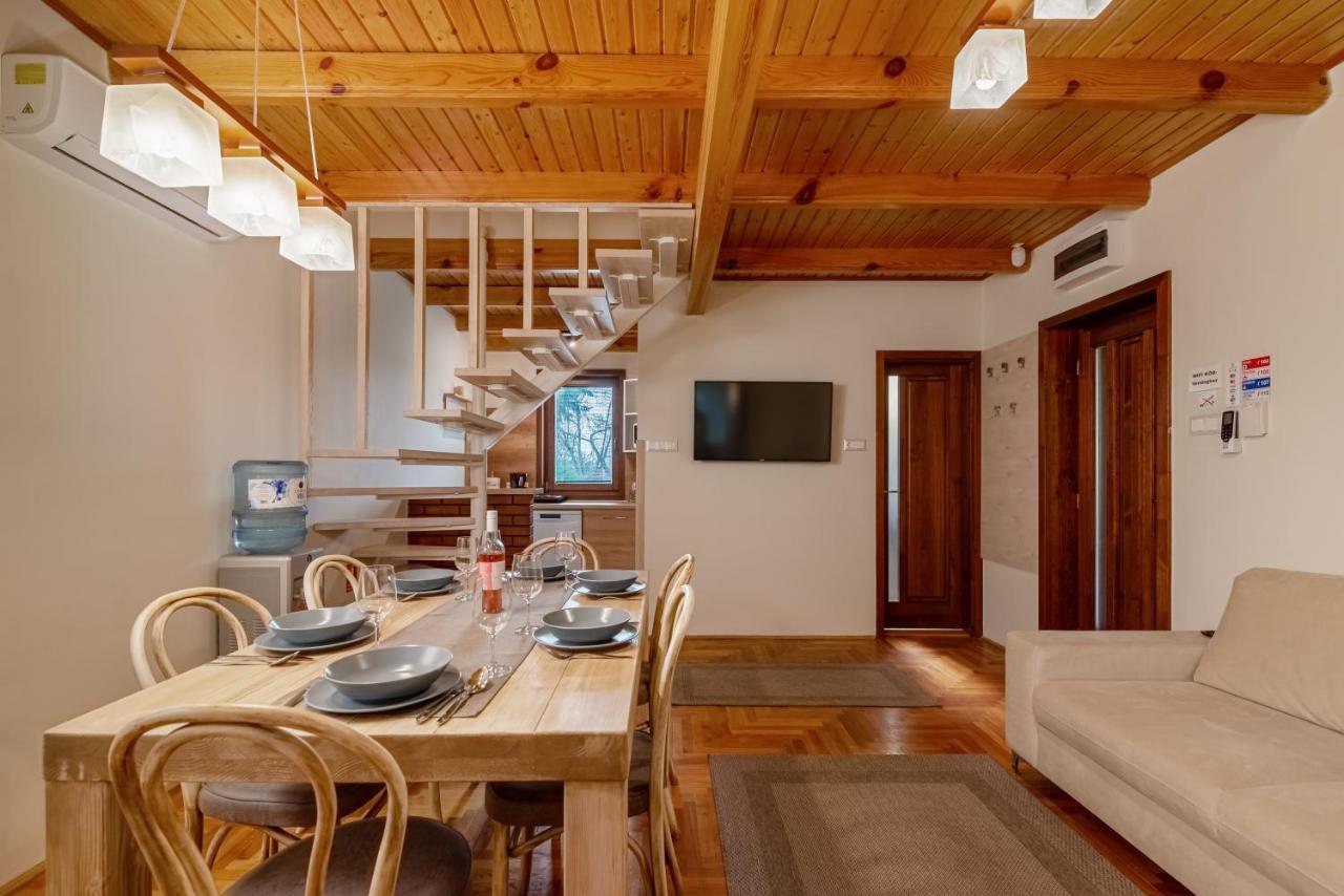 Pósteleki Vendégház-Nyugalom Szigetei Gyula Extérieur photo