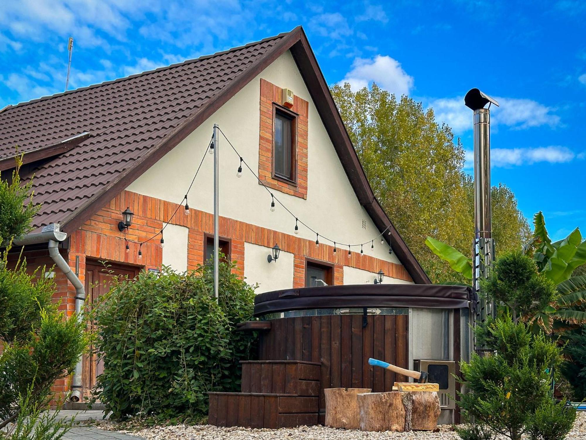 Pósteleki Vendégház-Nyugalom Szigetei Gyula Extérieur photo